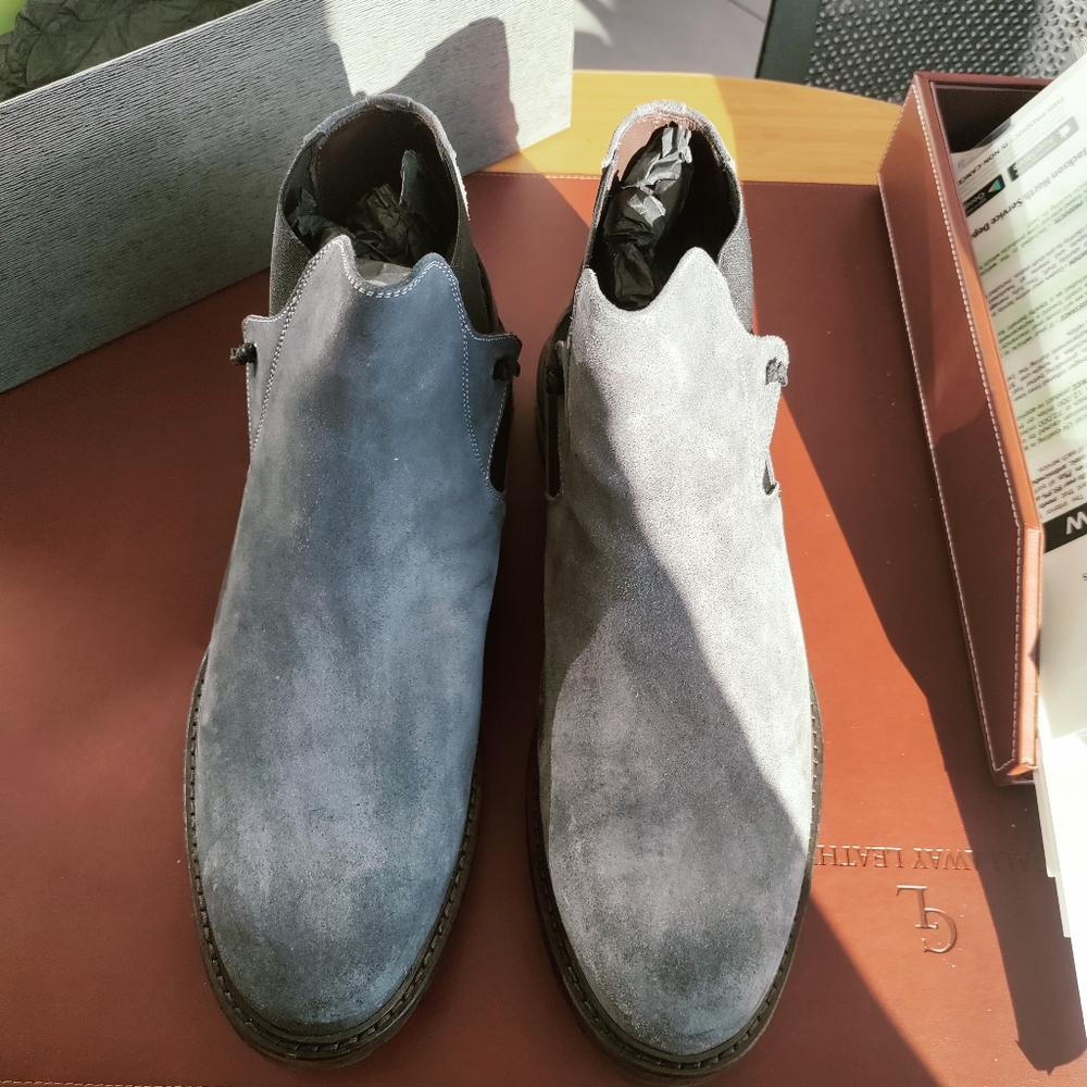 Gray Bacco Bucci boots size 10.5 US